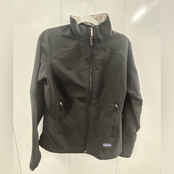 Patagonia Jackets & Blazers - Patagonia Women’s Black Jacket Full Zip, Size Medium